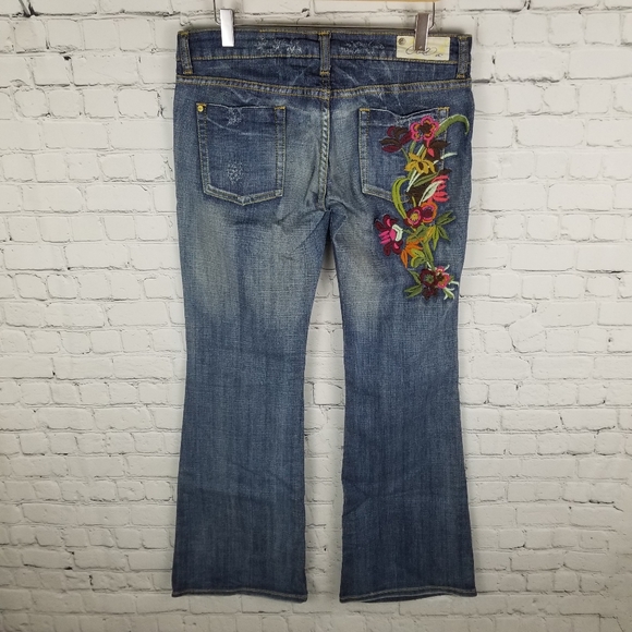 O'NEILL | vintage y2k embroidered flare leg jeans - Picture 3 of 8